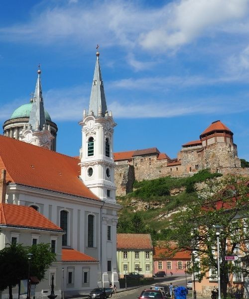 La basilique d'Esztergom et la colline du château - Hongrie